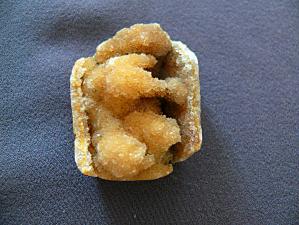 халцедон природный 15х40х50