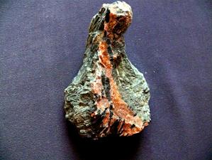 турмалин дравит 63х87х120