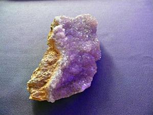 кварц аметистовый 34х70х135