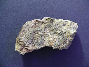 кварц аметистовый 34х70х135