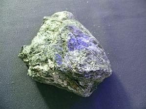 актинолит 40х92х112